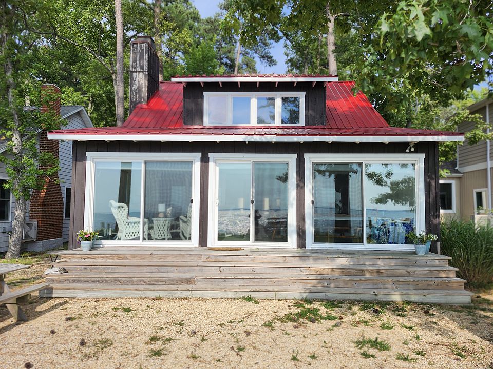 1st image of 18155 River Rd