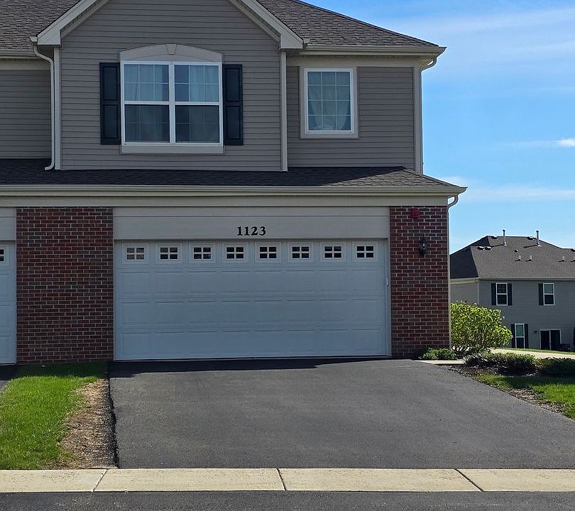 1st image of 1123 Hawk Hollow Dr