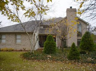 27104 Bryan Blvd #19, New Boston, MI 48164