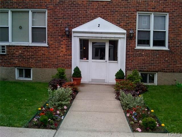 1st image of 836 Palisade Ave APT F