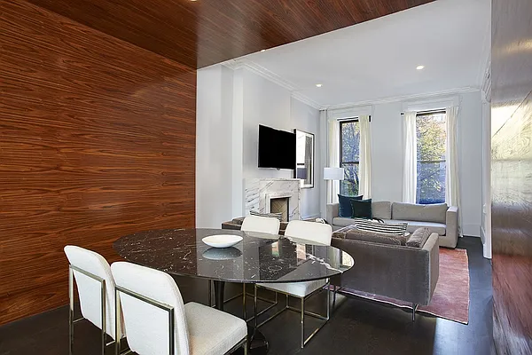 Sold by Canvas Real Estate | media 3