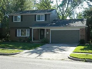 2150 Steeplechase Dr photo 1