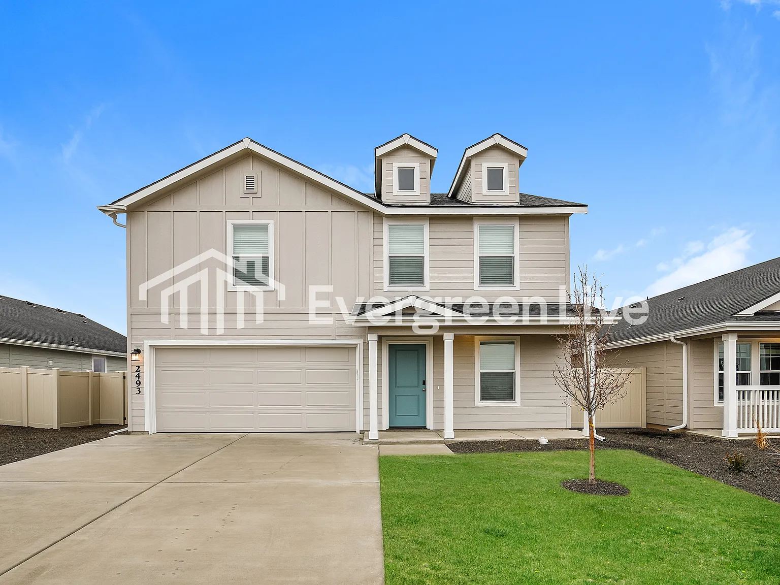 4 bed, 2.5 bath, 1874 sqft, $2,295 — Photo 1