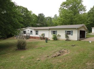 9600 Sunshine Rd, Henderson, TN 38340