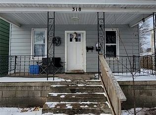 318 S 12th St, Escanaba, MI 49829