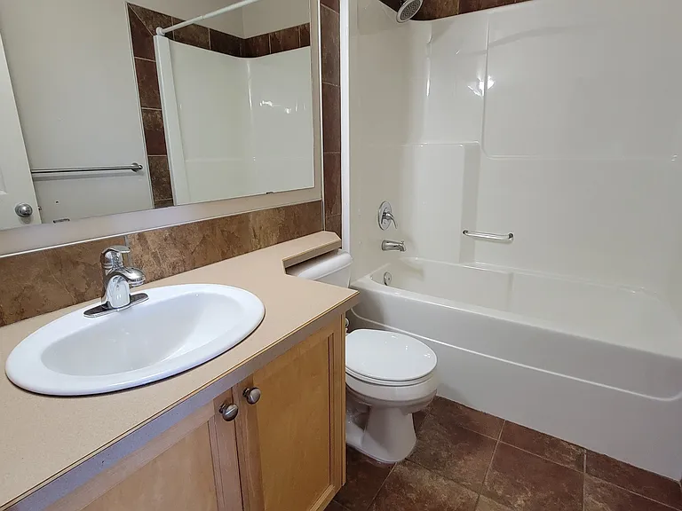 36 Pinnacle St — Photo 10