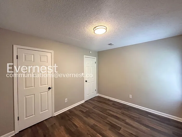 5780 Saranac Ave — Photo 8