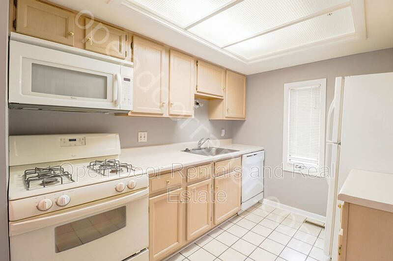 15012 Tally Ho Dr Huntertown, IN, 46748 Apartments for Rent Zillow