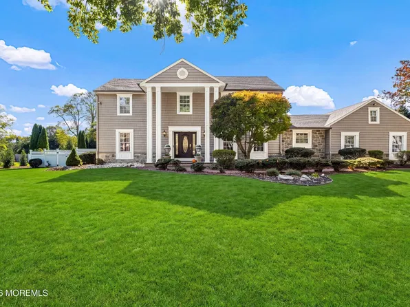 21 Terry Lane, Middletown, NJ 07748