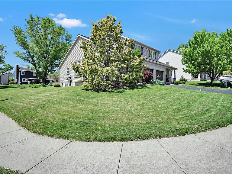 51 Eagle Dr — Photo 22