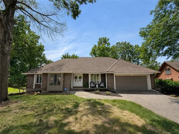 5768 Cottage Ave, Kansas City, MO 64133