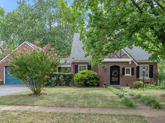 2nd image of 622 Blue Ash Dr