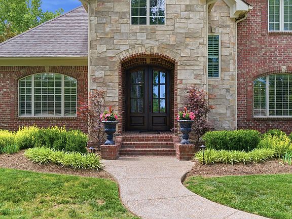 5th image of 9421 Whittingham Dr