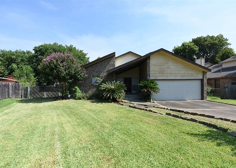 1st image of 2515 Kings Court Dr