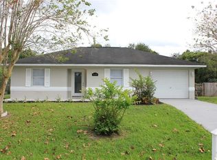 449 Honey Bee Ln, Polk City, FL 33868