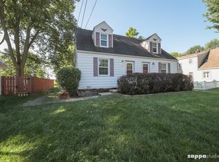 265 Chicago Rd, Oswego, IL 60543