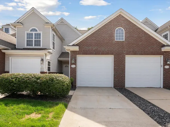 2946 Hunley Dr, Ann Arbor, MI 48105