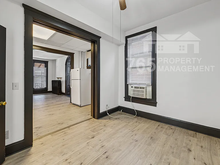 632 Ferry St #1 — Photo 7