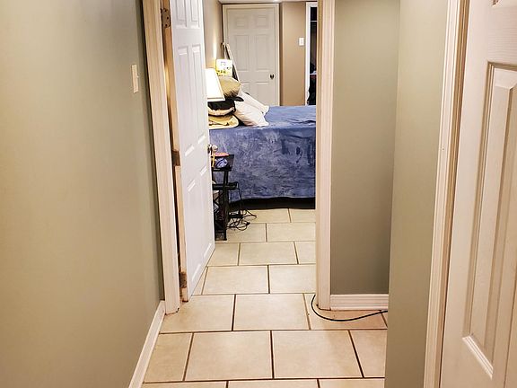5th image of 3917 Orleans Ave #A