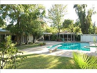 2nd image of 4453 Nogales Dr