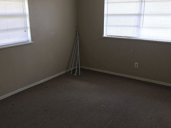 2nd image of 223 Mimosa St