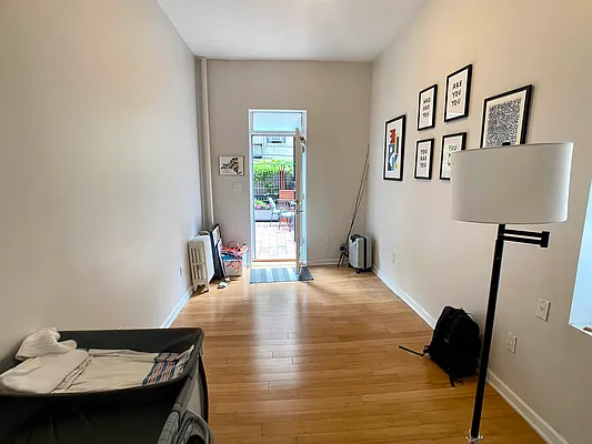 Rented by Tourma Realty LLC | media 13