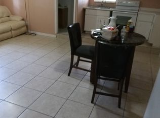 8619 May Cir #1, Tampa, FL 33614
