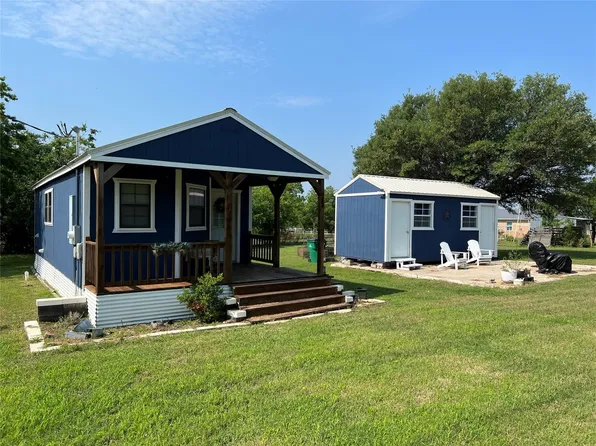 700 7th St, Nocona, TX 76255