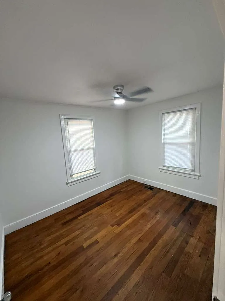 2 bed, 950 sqft, $1,450 — Photo 4