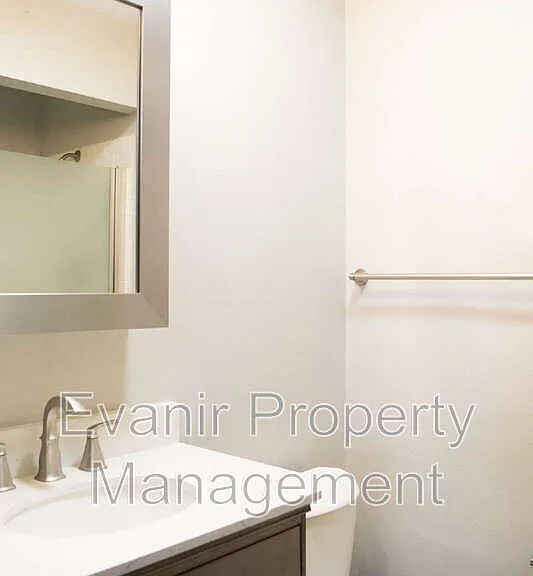 3164 Honeysuckle Dr — Photo 20