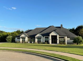 3110 White Dove Dr, Midlothian, TX 76065