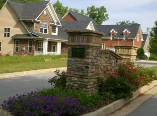 9108 Golfview Cir, Covington, GA 30014