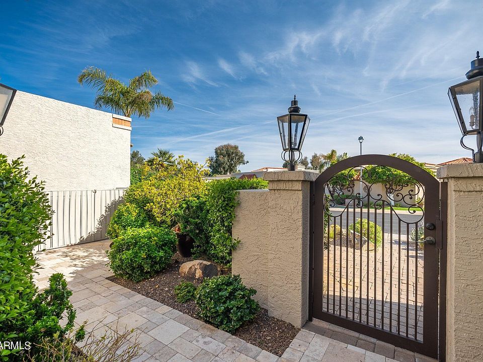 1st image of 8432 E Del Camino Dr