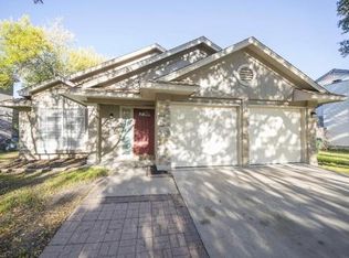 810 Brook Bnd, Cedar Park, TX 78613