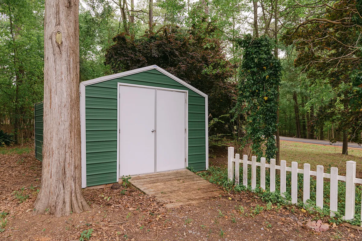 Storage Shed - 603 Tom Drafts Cir