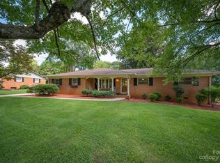 228 Smith Grove Rd, Forest City, NC 28043