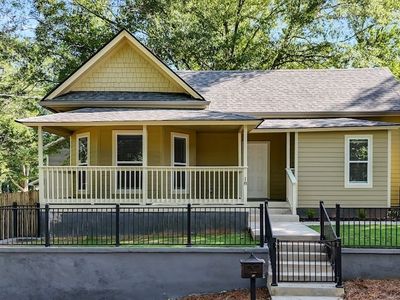 18 Reynolds St, Newnan, GA, 30263