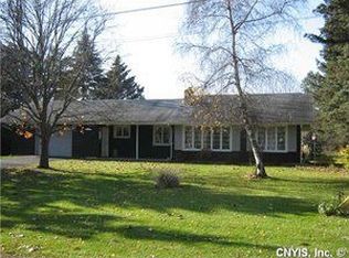 8729 Weaver Rd, Brewerton, NY 13029