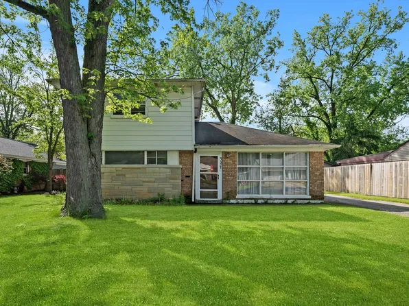 327 Osage St, Park Forest, IL 60466
