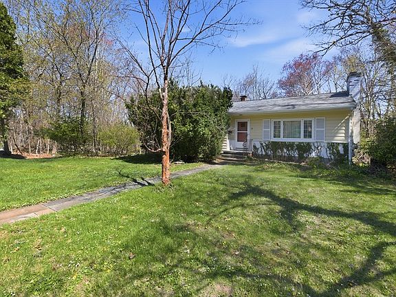 2nd image of 18 Wyman Rd