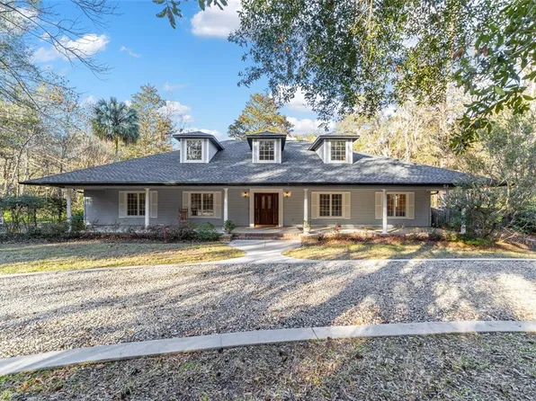 2738 SW 9th Dr, Gainesville, FL 32601