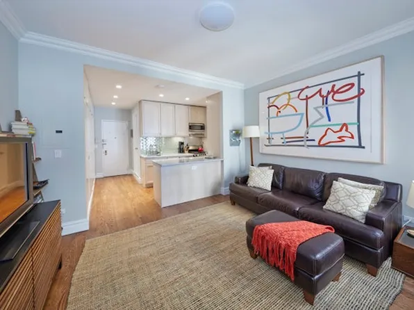 219 West 70th Street image 9 of 19