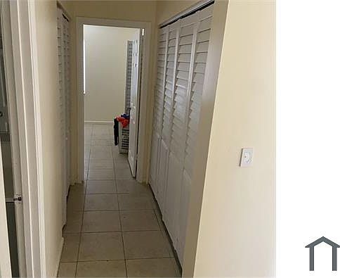 4th image of 165 W 17th St APT B