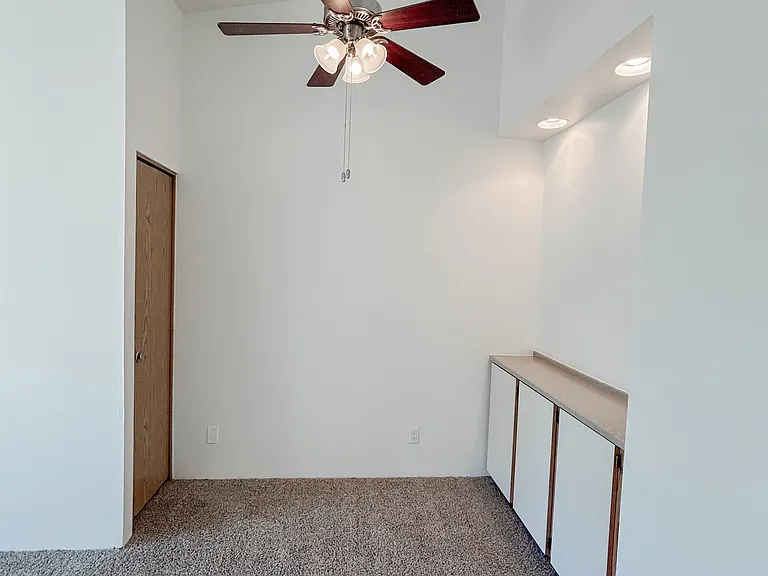 Stone Creek Apartments Beaverton — Photo 102