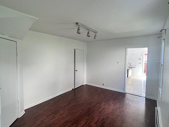3rd image of 187 Dewitt Ave Floor 2