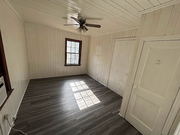 4th image of 803 Rosedale Ave #2