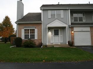 4464 Brighton Ct, Gurnee, IL 60031