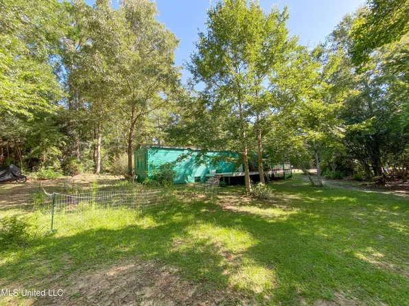 9714 Limu Pl, Diamondhead, MS 39525