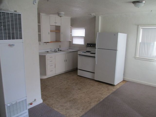 2nd image of 715 Grand Ave
