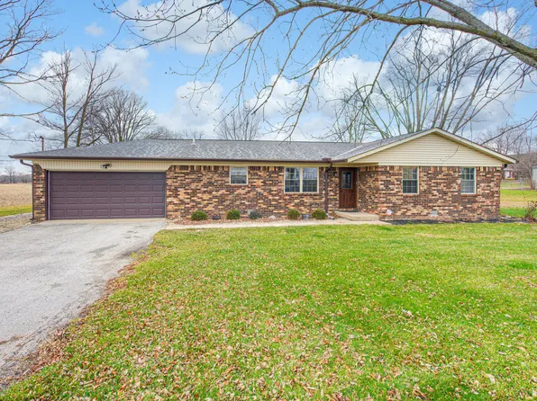 972 S County Road 200 E, Danville, IN 46122